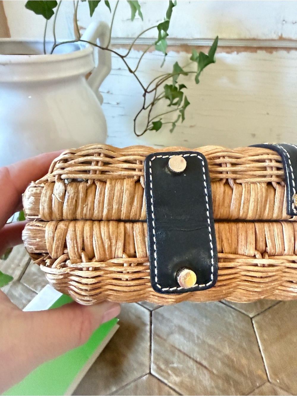 Vintage Kate Spade New York Wicker & Leather Satchel, Honey Rattan, + Dust Bag - Picture 11 of 15